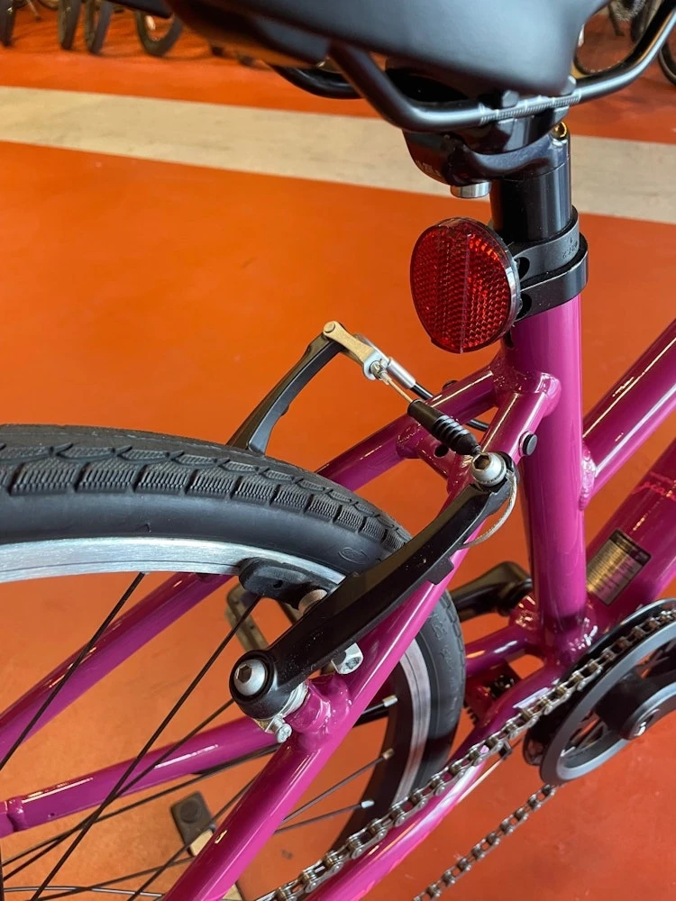 WE SHIP! Liv Alight 24 9 WE SHIP! Liv Alight 24 - Image 9