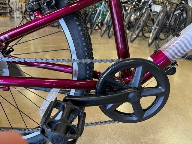 Batch Bicycles - 24" Lifestyle Youth Hyrid Bike 4 Batch Bicycles - 24" Lifestyle Youth Hyrid Bike - Image 4