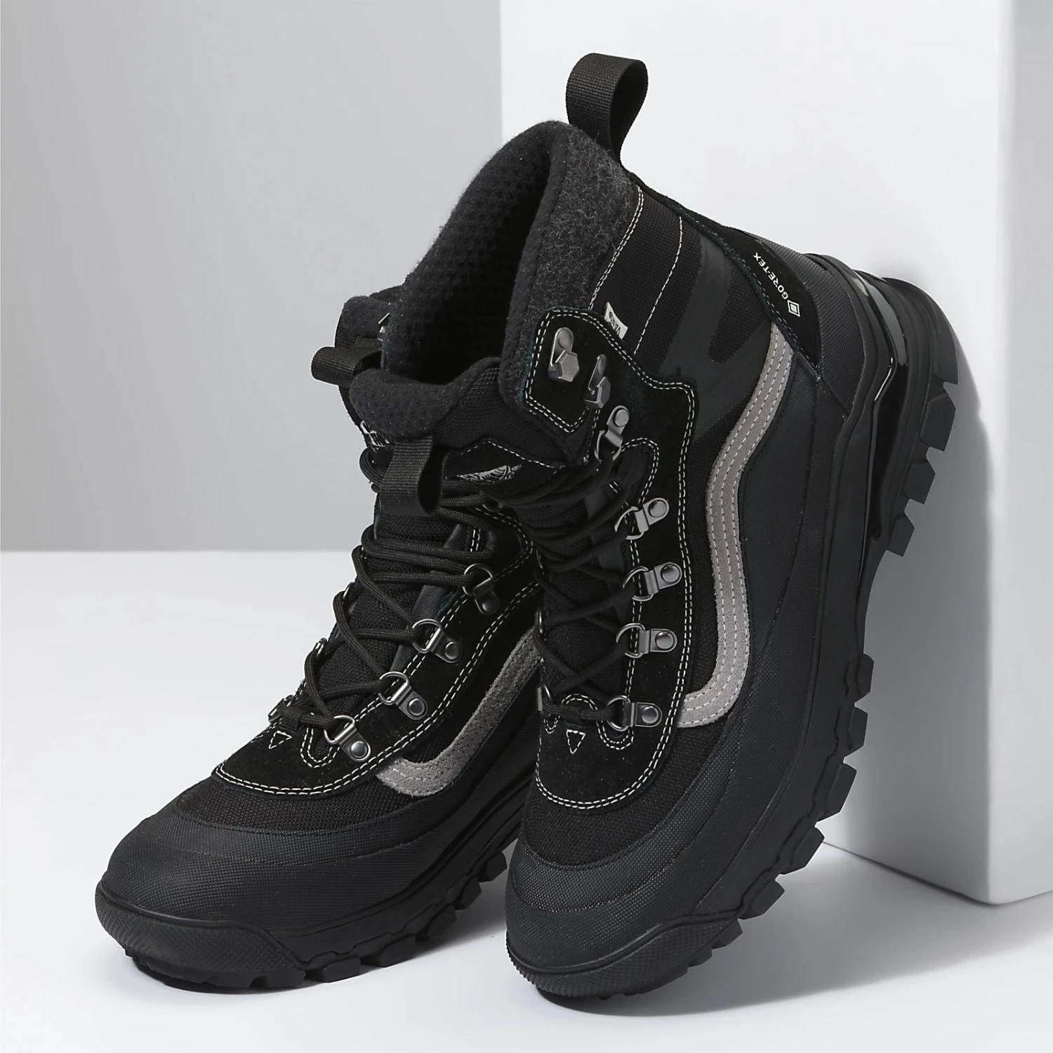 Vans Arthur Longo Snow-Kicker Gore-Tex MTE-3 Boots 2023 7 Vans Arthur Longo Snow-Kicker Gore-Tex MTE-3 Boots 2023 - Image 7