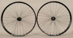 WTB KOM Trail I29 27.5" 650b GRAVEL Bike Wheelset Novatec Hubs 12X100 12X142