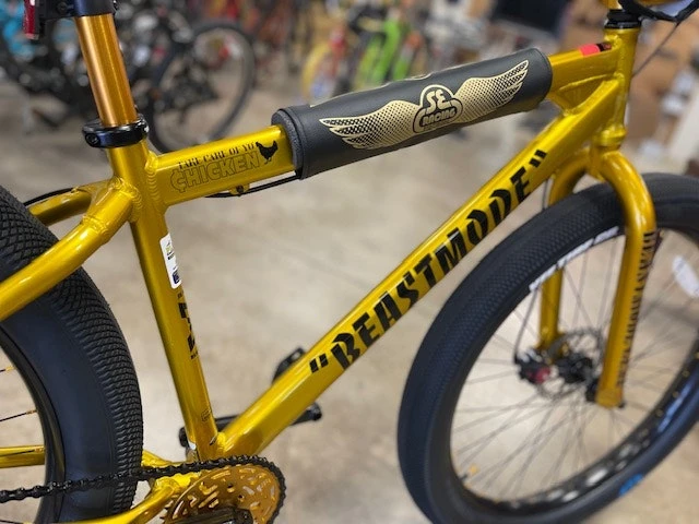 Se-bikes SE Bikes Marshawn Lynch Beast Mode Ripper Golden 2022 6 Se-bikes SE Bikes Marshawn Lynch Beast Mode Ripper Golden 2022 - Image 6