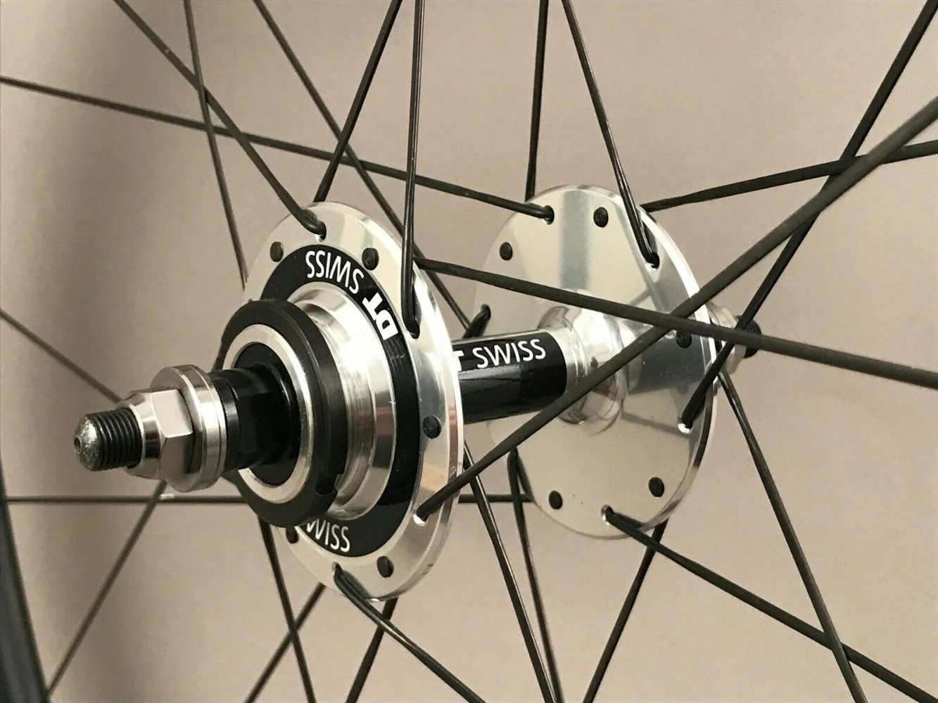 Dt-swiss DT Swiss T 1800 Fixed Gear Track Single Speed Wheelset Tubeless Clincher 2 Dt-swiss DT Swiss T 1800 Fixed Gear Track Single Speed Wheelset Tubeless Clincher - Image 2